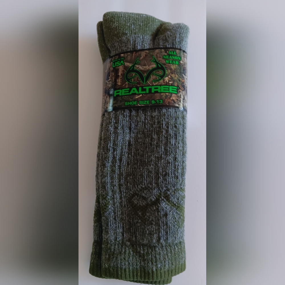 REALTREE 3 PAIR WOOL BLEND IR SOCKS 20% MERINO WOOL BLEND SLIGHTLY IR